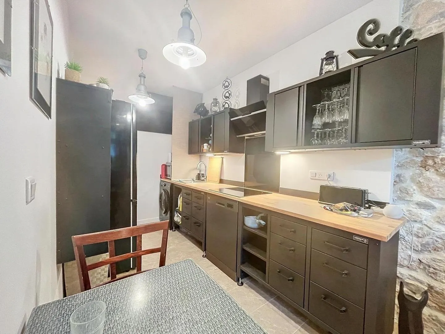 A 1Km Plage Du Midi Et Palais Des Festivals - Appartement Centre Cannes Avec Cour Exterieur Privee フランス