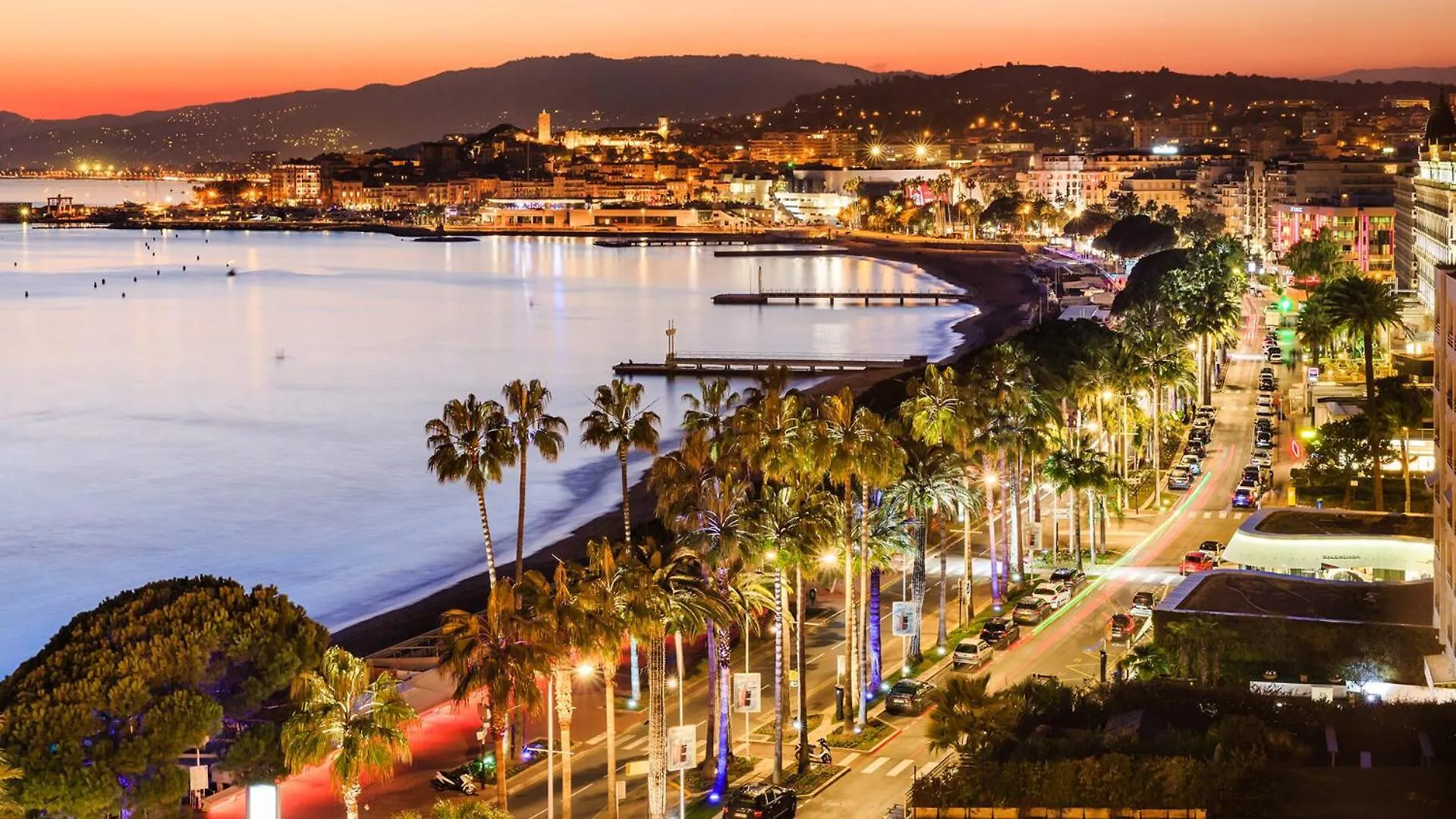 A 1Km Plage Du Midi Et Palais Des Festivals - Appartement Centre Cannes Avec Cour Exterieur Privee France